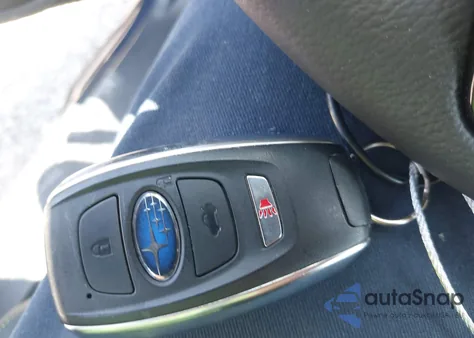 2025 Subaru Outback Onyx Edition из США, поврежденный, VIN 4S4BTALC0S3245647